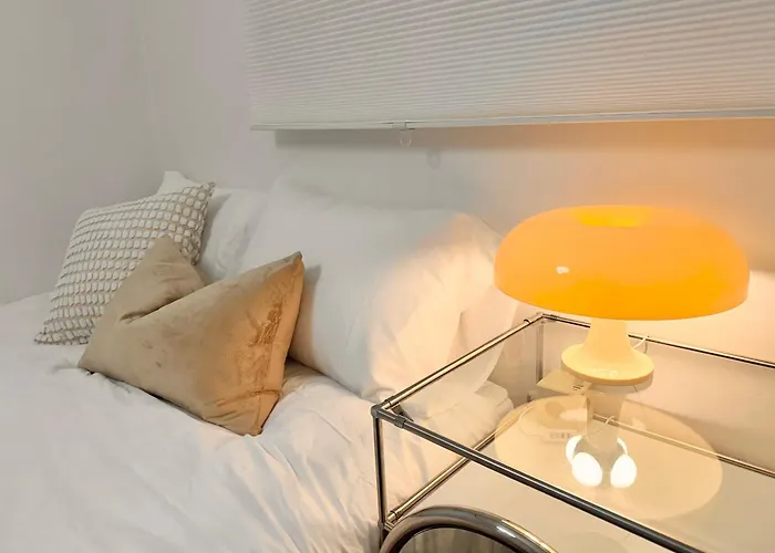 Modern 203 *